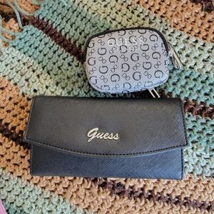 NWOT Guess walllet and coin purse set